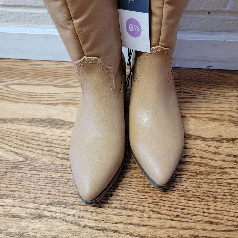 Universal Thread Boots - Picture 8 of 8